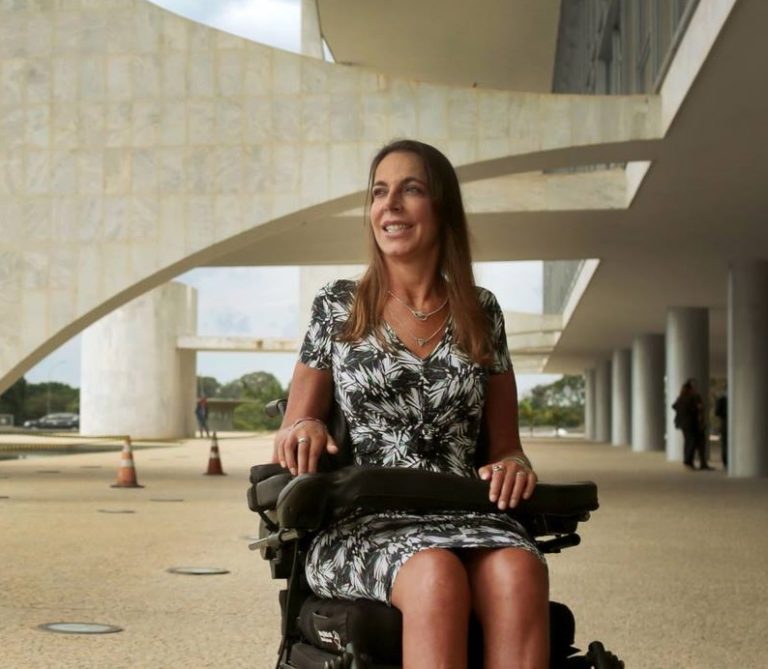 POR QUÊ MARA GABRILLI?
